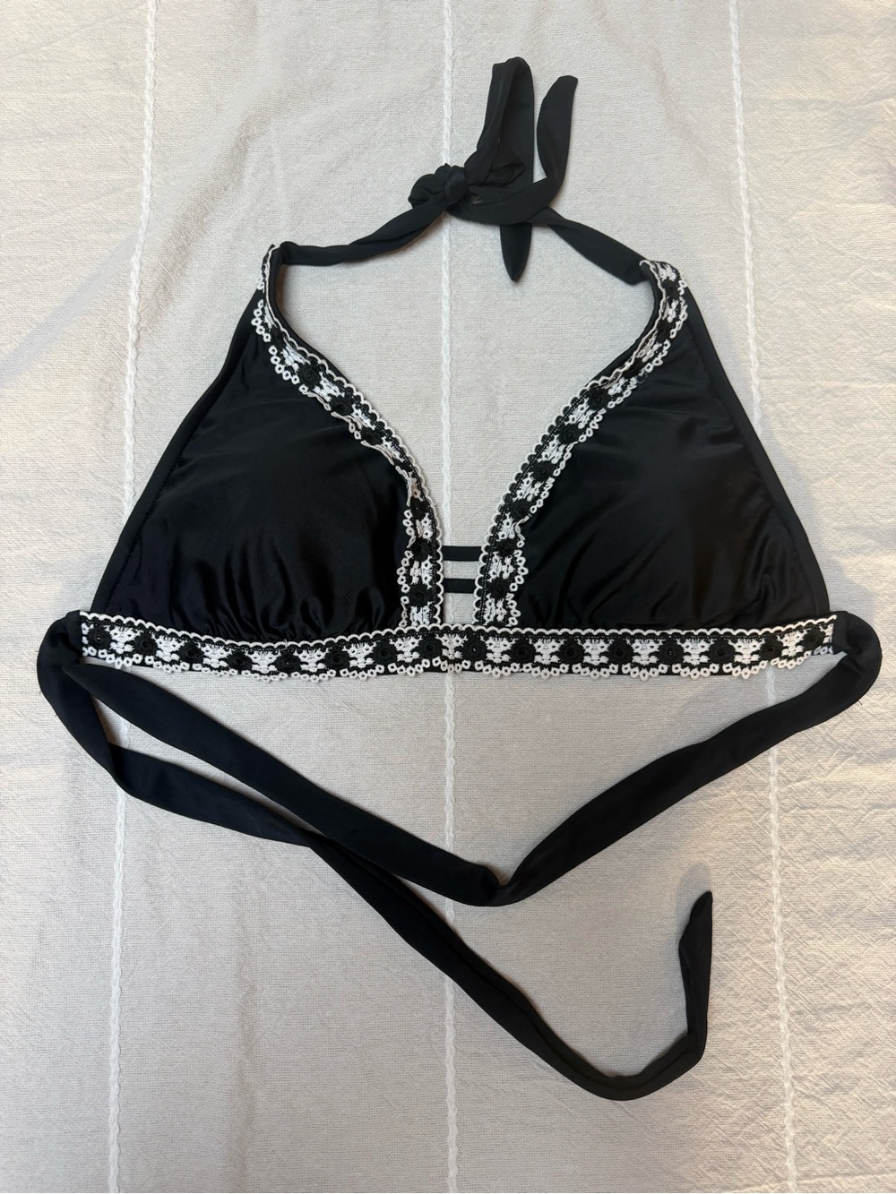 Kona sol woman’s bikini top size large
